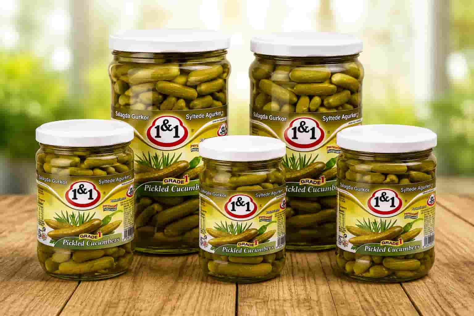 خیارشور شیشه ای یک و یک انتخابی مناسب برای سفره ایرانی